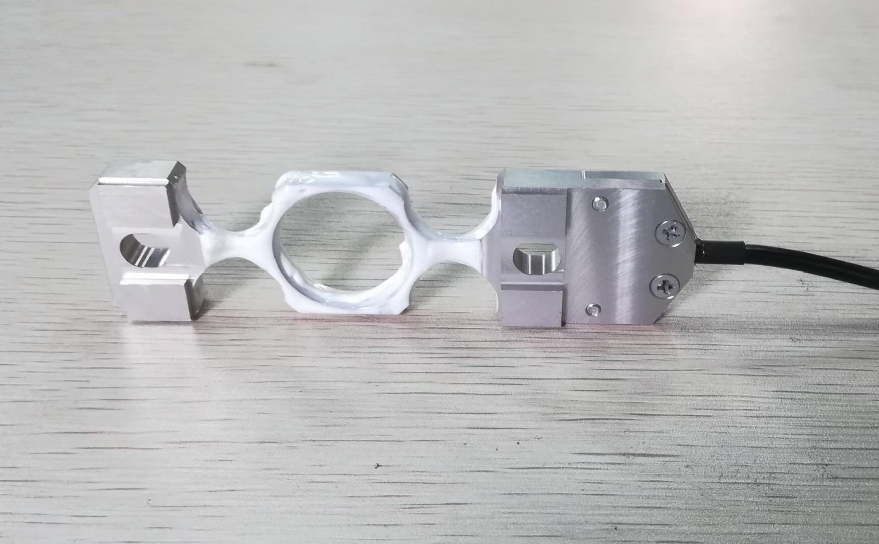 “微型测力（足立）”